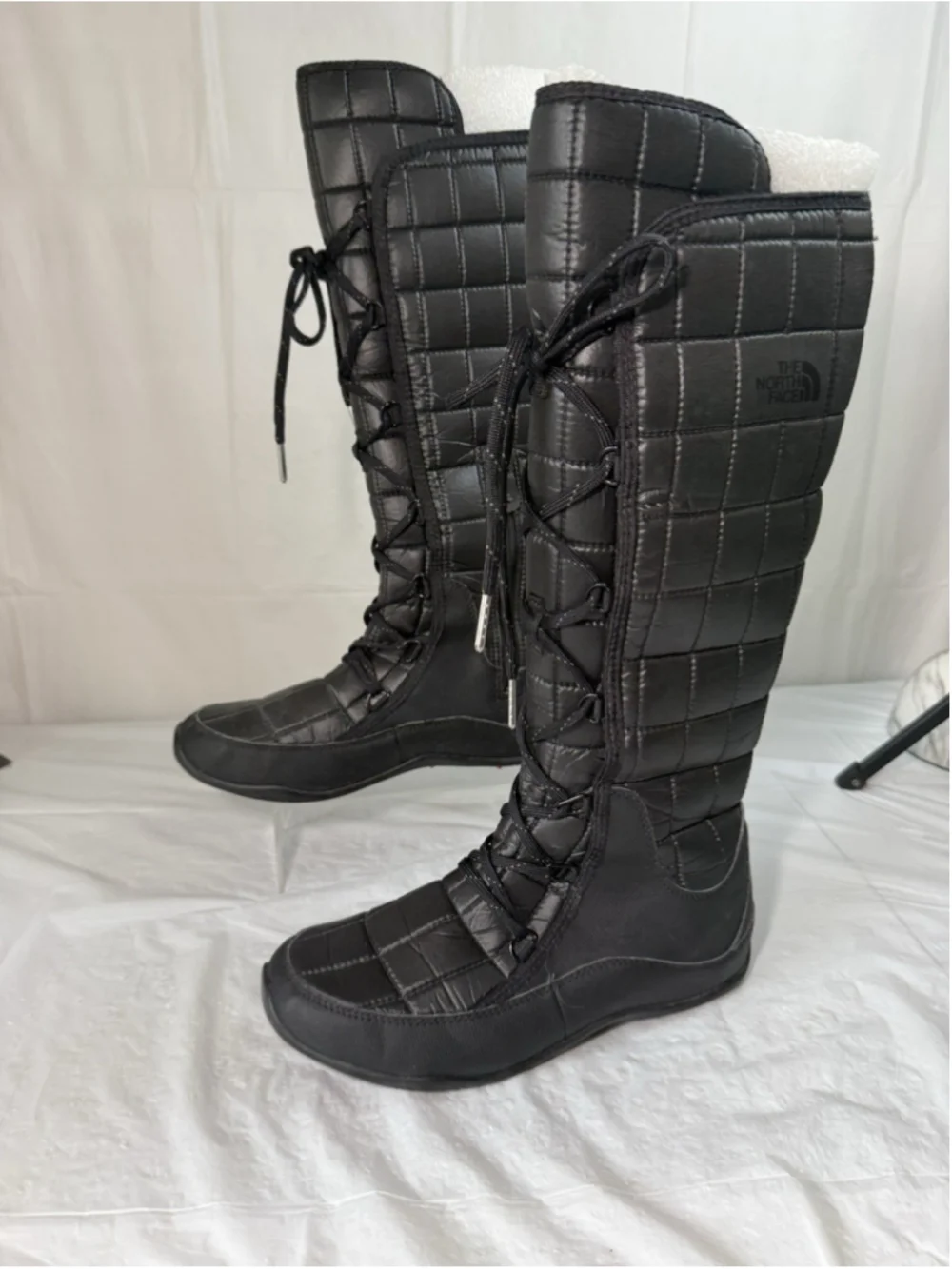 The North Face Svetlana Primaloft Insulated Quilted Winter Boots Black Sz 7.5 M